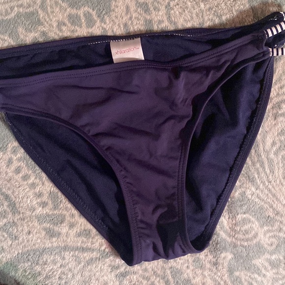 Beautiful Medium Navy Blue and White Xhilaration Two Piece Bikini Set - Picture 3 of 9